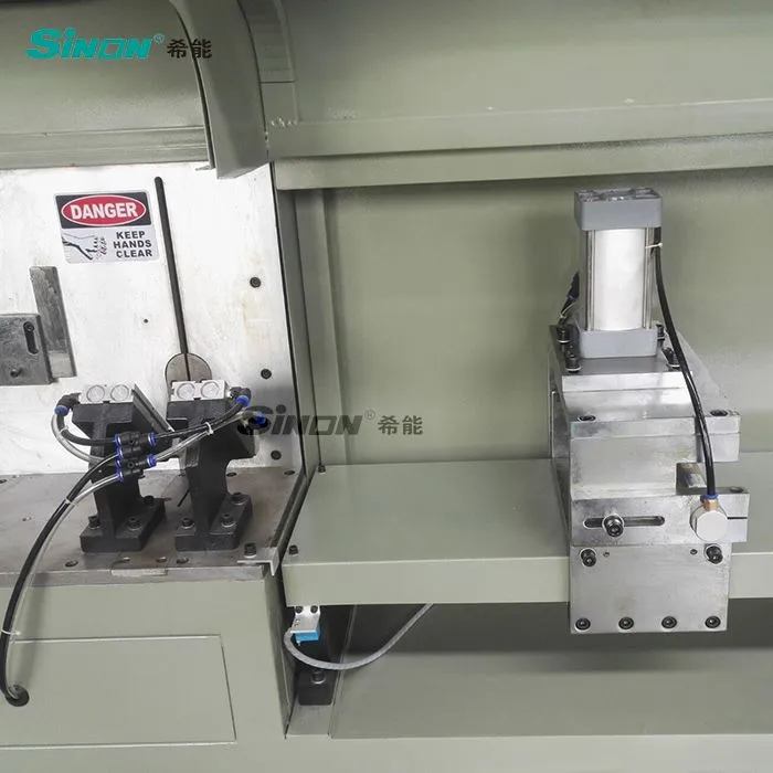 Automatic Cutting Machine For Aluminum Tubes And Profiles